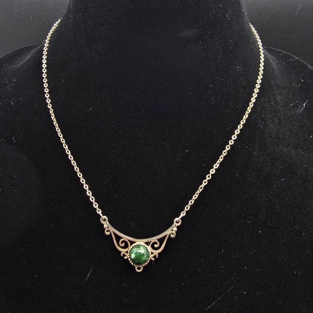 Sarah Coventry Green Pendant Necklace Gold Tone Open Work Filigree Vintage